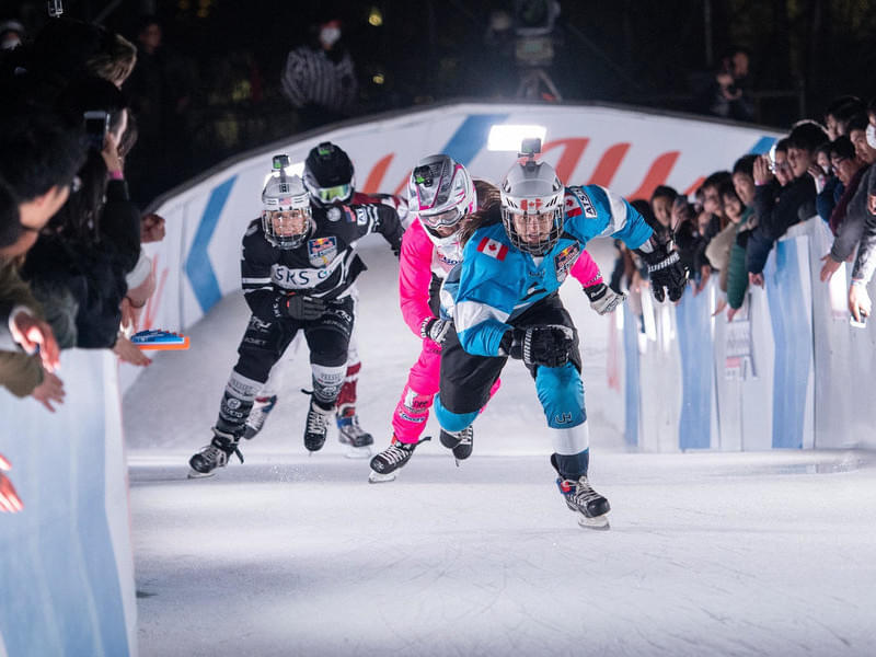 Maxie Plante (CAN), Amanda Trunzo (USA), Jacqueline Legere (CAN), Justine Zonne (LAT) © Andreas Schaad / Red Bull Content Pool 